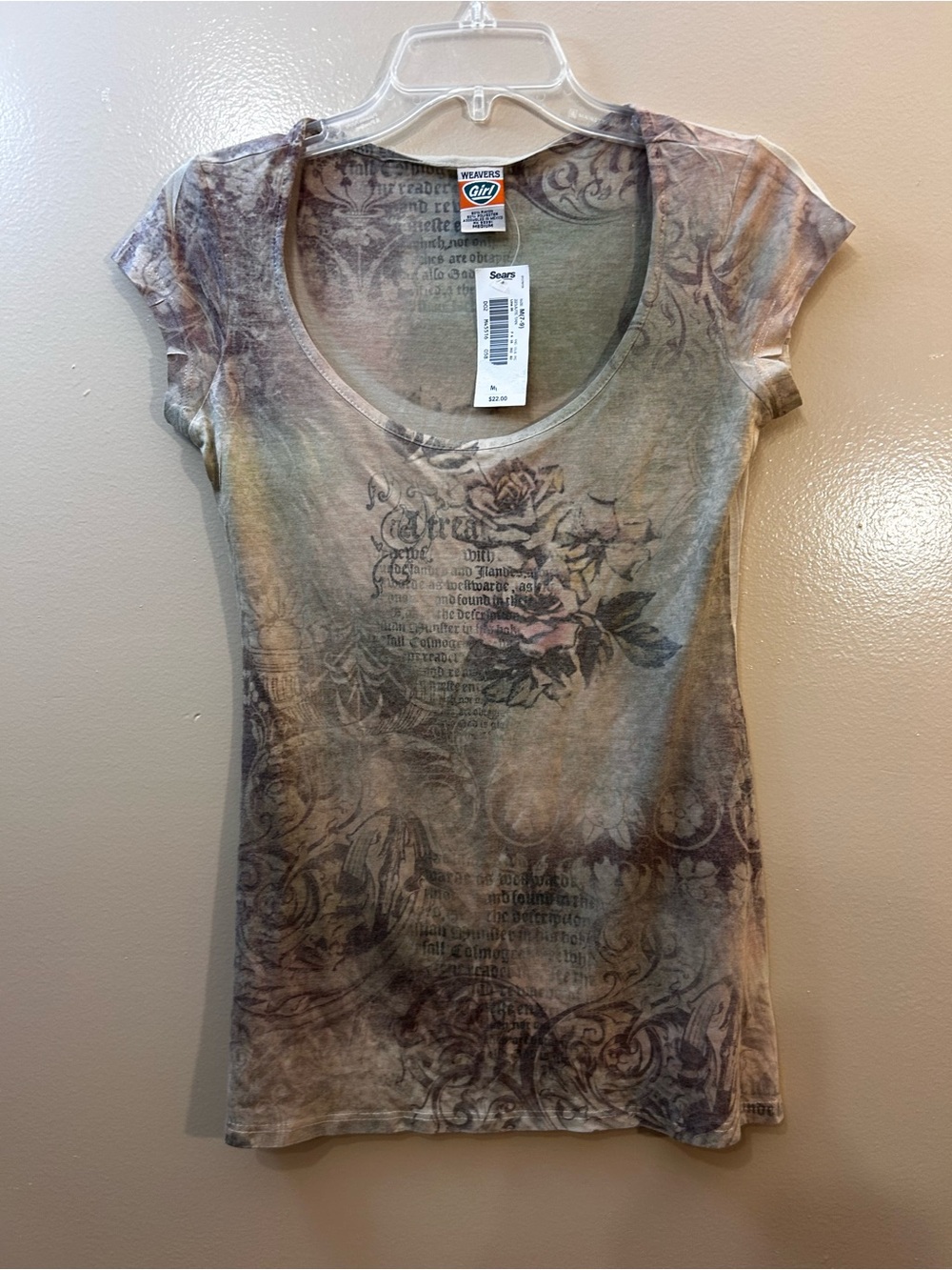 Weavers Vintage Short Sleeve Scoop Neck Graphic Tee in Taupe and Brown Wash